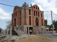 Sihanoukville church build 200